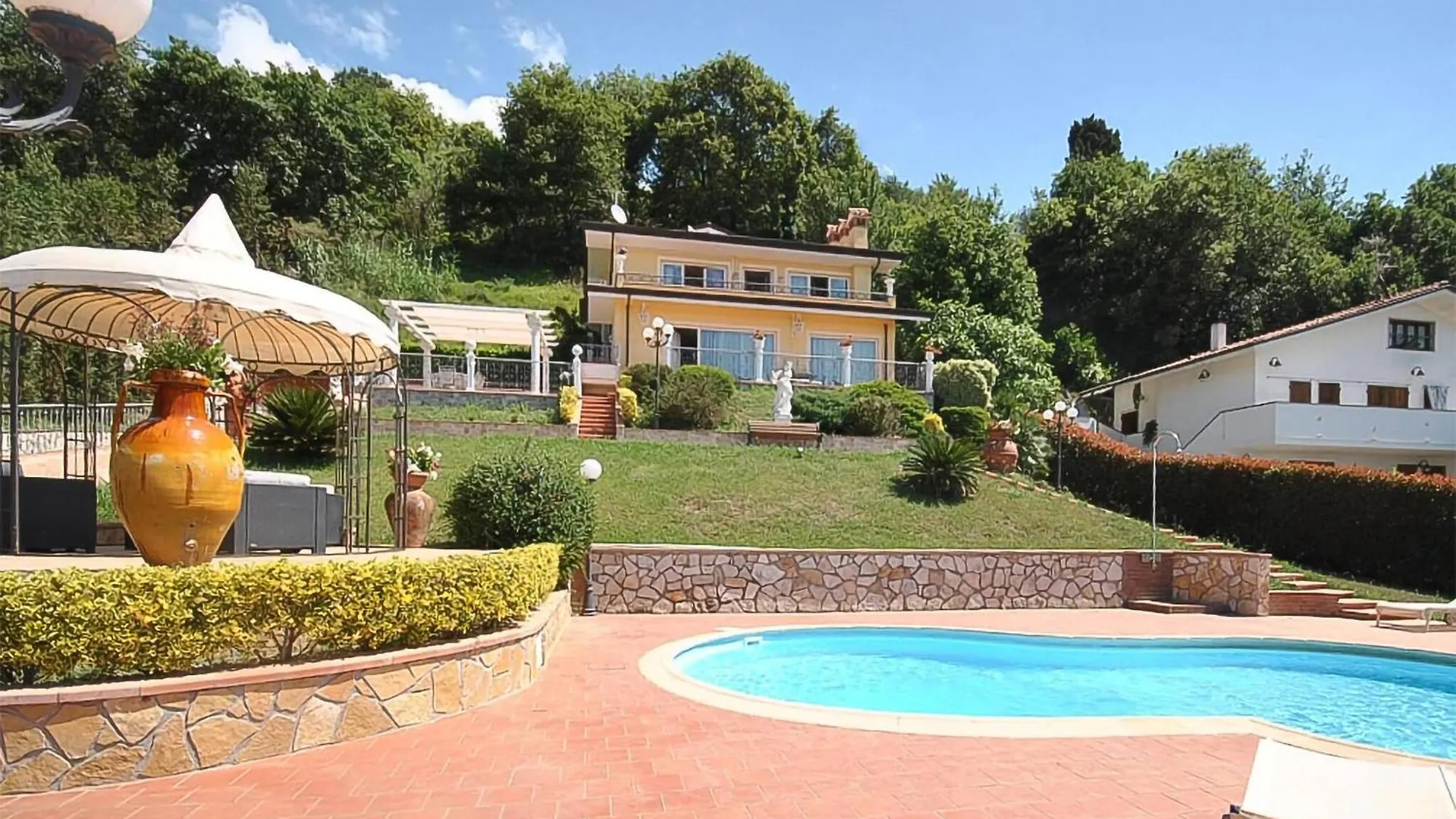 Holiday home Gorgeous Home In Corsanico With Wifi