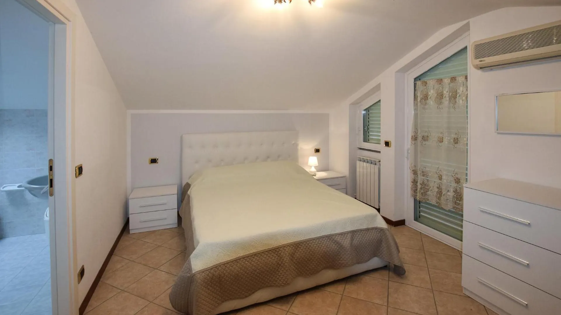 Gorgeous Home In Corsanico With Wifi Holiday home Corsanico-Bargecchia