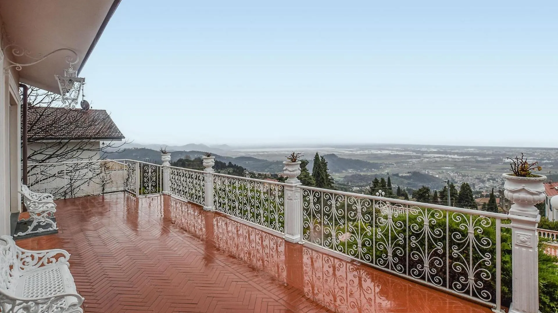 Gorgeous Home In Corsanico With Wifi Holiday home